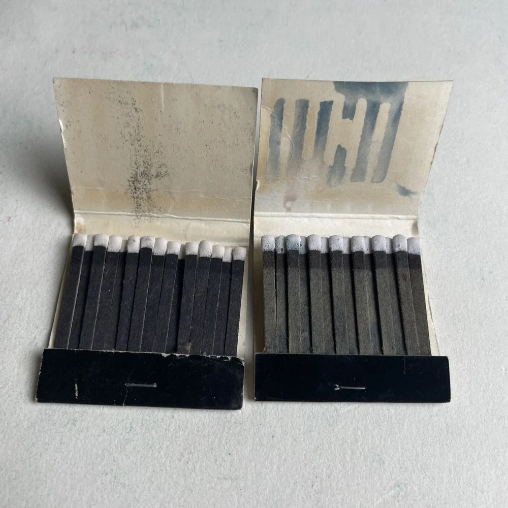 Vintage Matchbook Lot (2) The Clock Lounge NY New‎ York Bar Lounge Marriott Rare